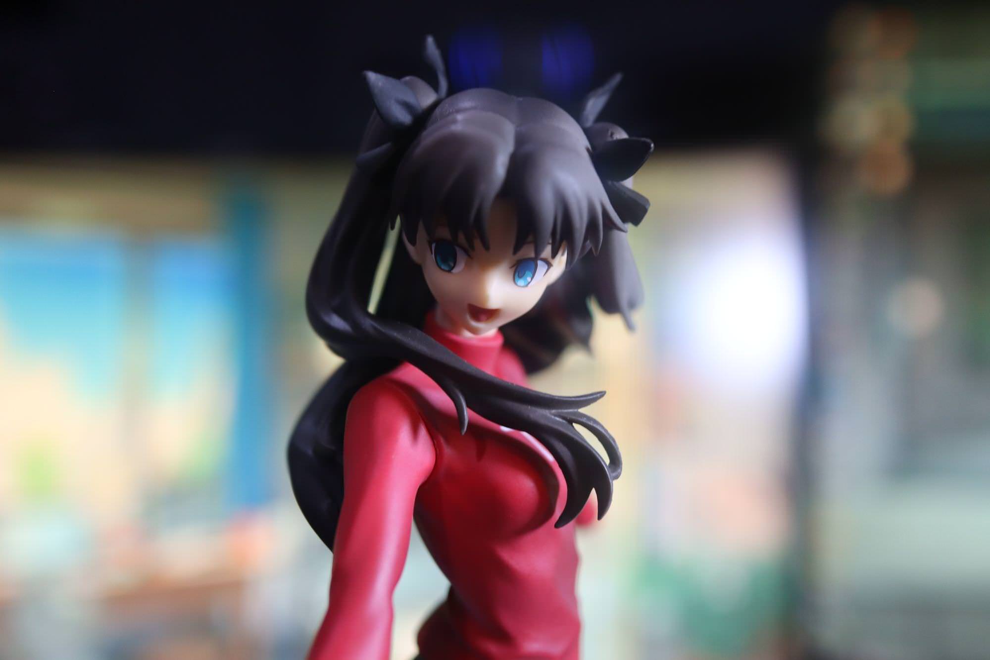 Finally, a normal Rin Tohsaka figure!